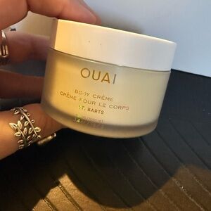 OUAI St. Barts Body Crème in Frosted Jar